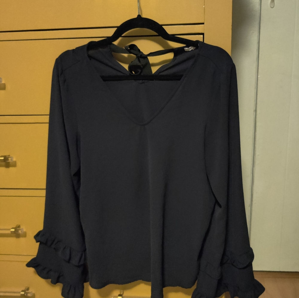 --**$$3/12$$**-- Blousy Black Crepe Top w/ Ruffle Long Sleeves & Ribbon Tie